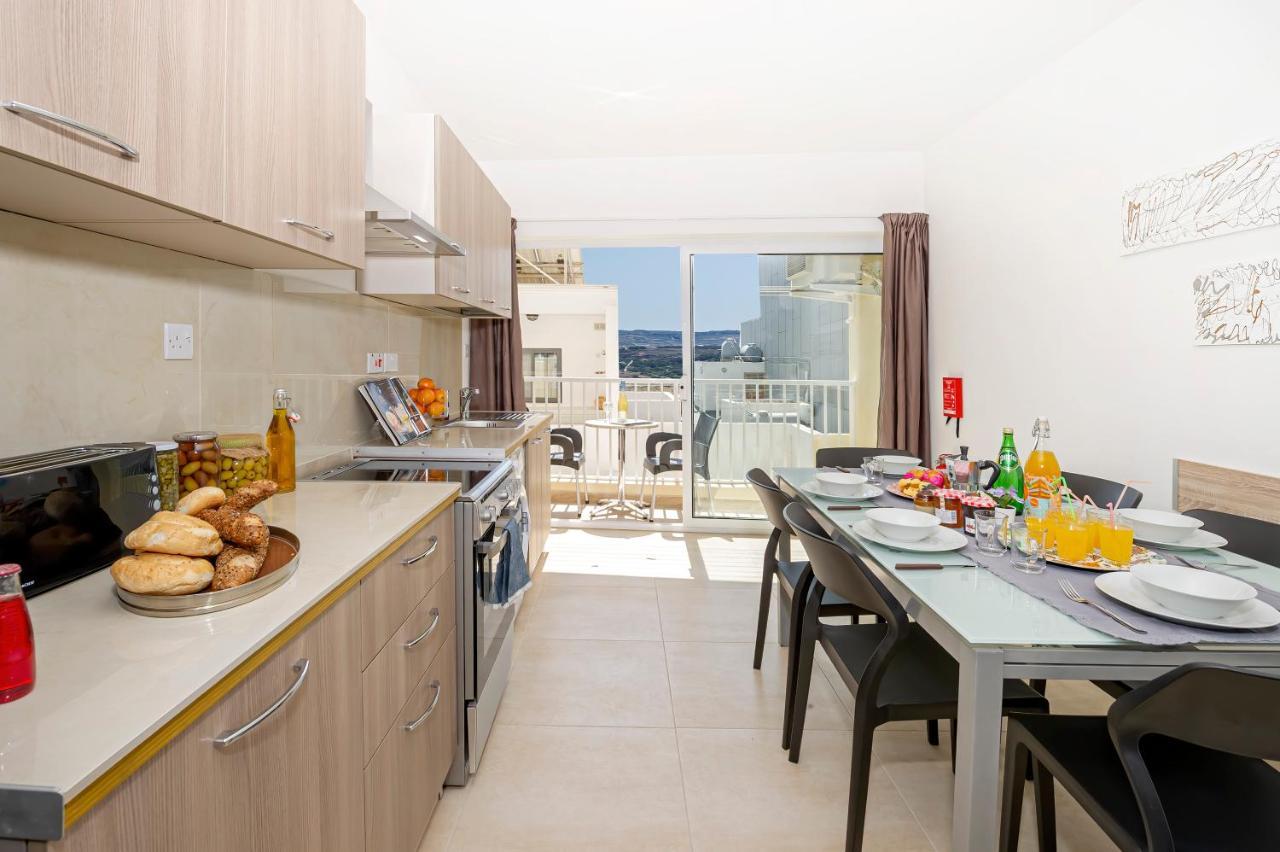 Summer Breeze Comfort Sunny Apartments Close To The Sandy Beaches - By Getawaysmalta Mellieħa Εξωτερικό φωτογραφία