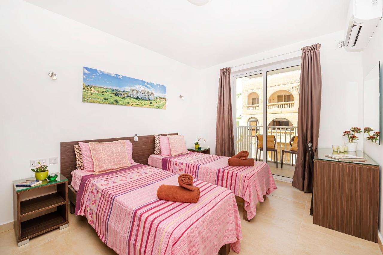 Summer Breeze Comfort Sunny Apartments Close To The Sandy Beaches - By Getawaysmalta Mellieħa Εξωτερικό φωτογραφία