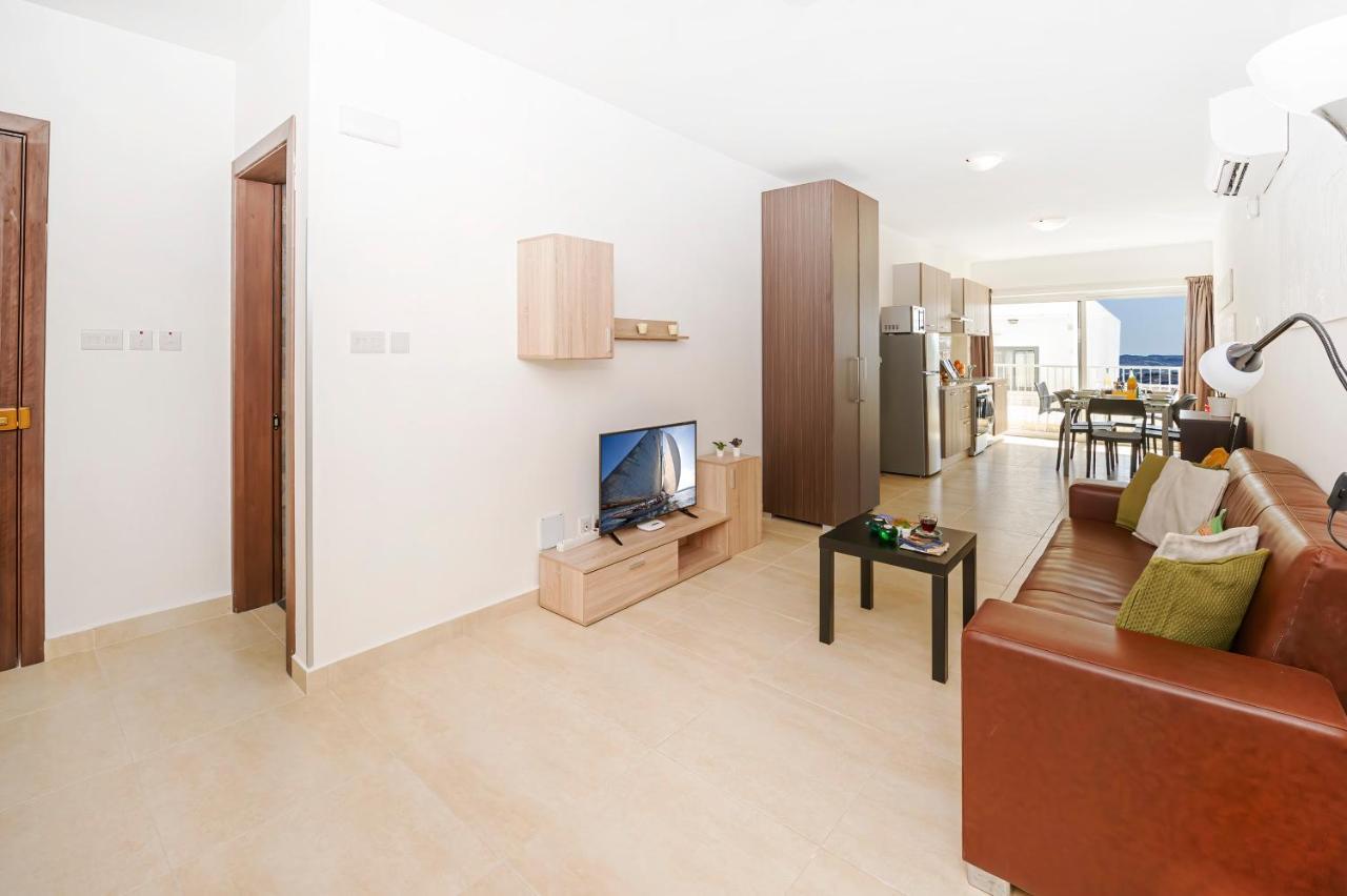 Summer Breeze Comfort Sunny Apartments Close To The Sandy Beaches - By Getawaysmalta Mellieħa Εξωτερικό φωτογραφία