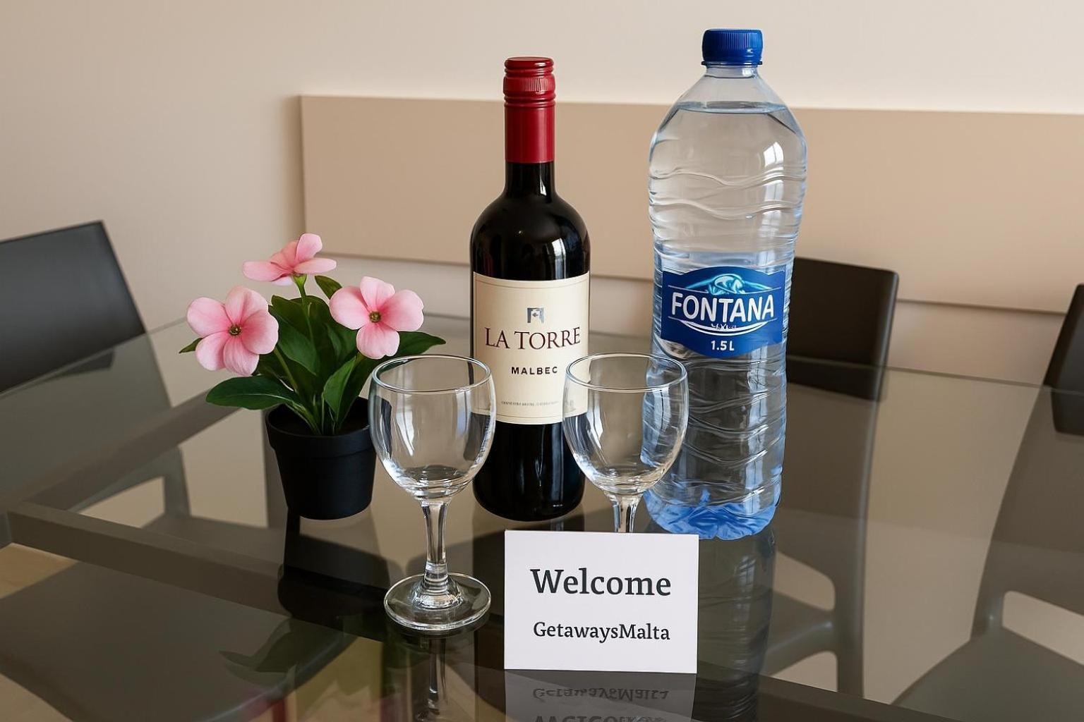 Summer Breeze Comfort Sunny Apartments Close To The Sandy Beaches - By Getawaysmalta Mellieħa Εξωτερικό φωτογραφία